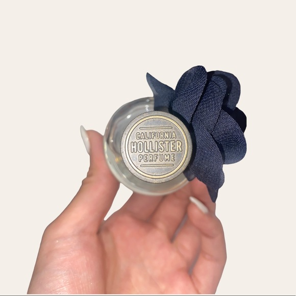 HOLLISTER CALIFORNIA 1922 ADDISON  2.0 oz/60 ML Eau De Parfum Perfume (95% full) - Picture 9 of 9